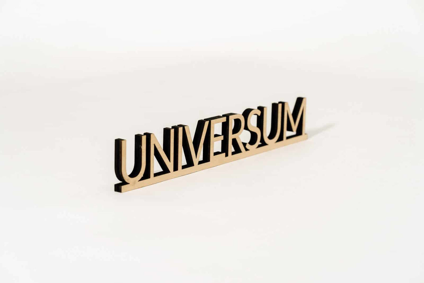 Universum